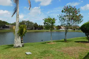 810 NW Rutherford Ct, Port Saint Lucie, FL 34983 - Photo 2