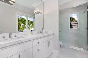 229 Ridgeview Dr, Palm Beach, FL 33480 - Photo 26