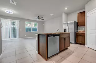 5659 Enclave Dr, Riviera Beach, FL 33407 - Photo 4