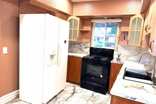 14725 NE 8th Ave, Miami, FL 33161 - Photo 8