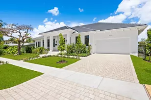2725 NE 28th St, Fort Lauderdale, FL 33306 - Photo 2