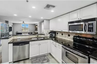 520 SE 5th Avenue #3208, Fort Lauderdale, FL 33301 - Photo 10