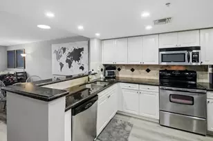 520 SE 5th Ave, Fort Lauderdale, FL 33301 - Photo 8