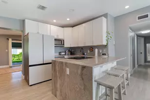 762 Gardenia Dr, Royal Palm Beach, FL 33411 - Photo 4