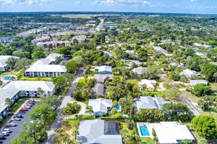 206 SE Wentworth Dr, Stuart, FL 34996 - Photo 42