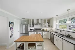 206 SE Wentworth Dr, Stuart, FL 34996 - Photo 10