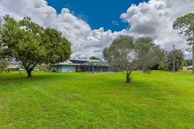 2142 SE Bryson Avenue, Port Saint Lucie, FL 34952 - Photo 34