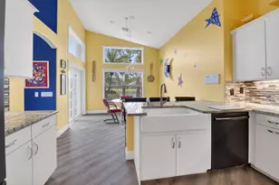 7528 Tarpon Cove Cir, Lake Worth, FL 33467 - Photo 12
