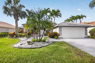 7528 Tarpon Cove Cir, Lake Worth, FL 33467 - Photo 2