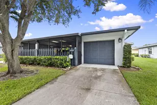 1767 S Dovetail Dr, Fort Pierce, FL 34982 - Photo 2