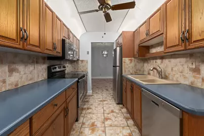 1767 S Dovetail Drive #R, Fort Pierce, FL 34982 - Photo 10