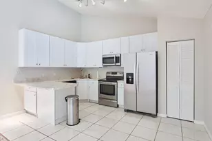 5532 Golden Eagle Cir, Palm Beach Gardens, FL 33418 - Photo 10