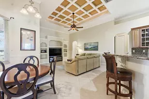 2199 SE Heathwood Cir, Port Saint Lucie, FL 34952 - Photo 10