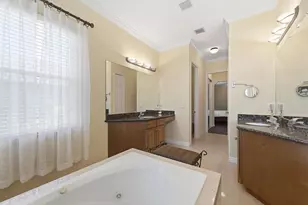 2199 SE Heathwood Cir, Port Saint Lucie, FL 34952 - Photo 22