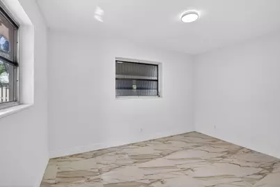 5731 NE 17th Terrace, Fort Lauderdale, FL 33334 - Photo 18