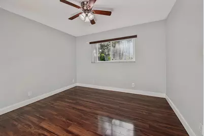 191 NE 6th Court, Dania Beach, FL 33004 - Photo 8