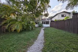191 NE 6th Ct, Dania Beach, FL 33004 - Photo 52