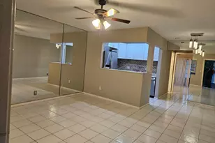 71 Easthampton, West Palm Beach, FL 33417 - Photo 4