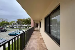 10641 W Clairmont Cir, Tamarac, FL 33321 - Photo 6