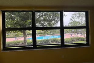 10641 W Clairmont Cir, Tamarac, FL 33321 - Photo 12
