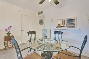 4706 NW 36th St, Lauderdale Lakes, FL 33319 - Photo 4