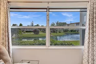 4706 NW 36th St, Lauderdale Lakes, FL 33319 - Photo 8