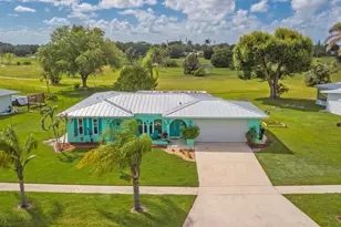 3012 SE Santa Anita St, Port Saint Lucie, FL 34952 - Photo 2