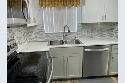 6890 Royal Palm Boulevard #209h, Margate, FL 33063 - Photo 4