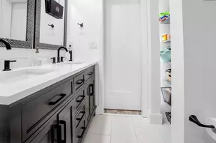 8202 NW 100th Dr, Tamarac, FL 33321 - Photo 30