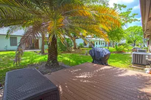 8202 NW 100th Dr, Tamarac, FL 33321 - Photo 38