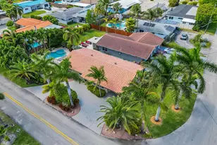 2401 NE 17th Terrace, Wilton Manors, FL 33305 - Photo 28