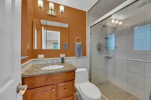 2401 NE 17th Terrace, Wilton Manors, FL 33305 - Photo 14