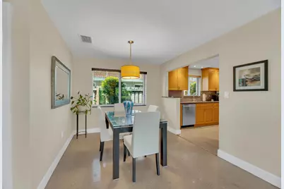 2401 NE 17th Terrace, Wilton Manors, FL 33305 - Photo 10
