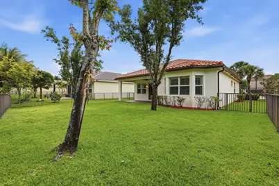 2106 Belcara Court, West Palm Beach, FL 33411 - Photo 26