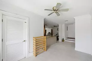 303 Cornell Dr, Lake Worth Beach, FL 33460 - Photo 12