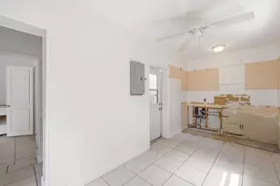303 Cornell Dr, Lake Worth Beach, FL 33460 - Photo 30