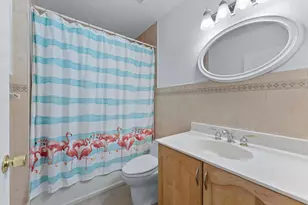 375 NW 42nd St, Boca Raton, FL 33431 - Photo 16