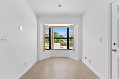 375 NW 42nd Street, Boca Raton, FL 33431 - Photo 10