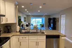 9285 Vista Del Lago, Boca Raton, FL 33428 - Photo 2