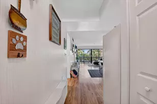 3000 Presidential Way, West Palm Beach, FL 33401 - Photo 2