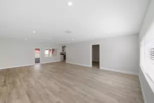 1770 SW 17th Ave, Miami, FL 33145 - Photo 12