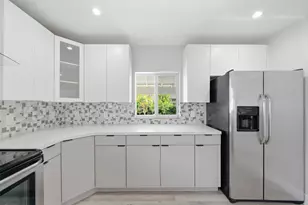 1770 SW 17th Ave, Miami, FL 33145 - Photo 16