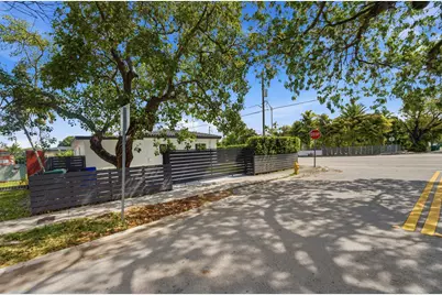 1770 SW 17th Avenue, Miami, FL 33145 - Photo 10
