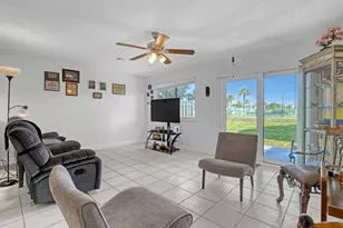 4707 Pier Dr, Greenacres, FL 33463 - Photo 10