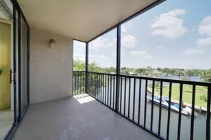 8 Royal Palm Way, Boca Raton, FL 33432 - Photo 18