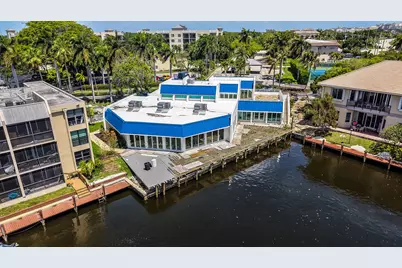 8 Royal Palm Way #401, Boca Raton, FL 33432 - Photo 18
