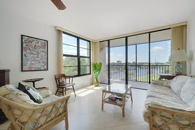 8 Royal Palm Way #401, Boca Raton, FL 33432 - Photo 4