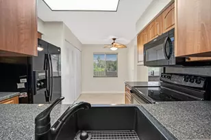 7286 Huntington Ln, Delray Beach, FL 33446 - Photo 6