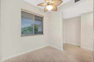 7286 Huntington Ln, Delray Beach, FL 33446 - Photo 8