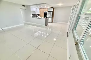 1902 Bermuda Cir, Coconut Creek, FL 33066 - Photo 2
